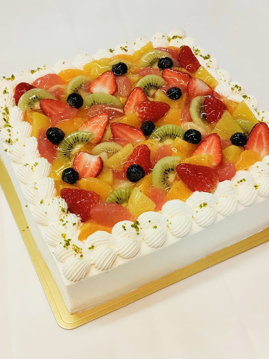 🎂🎉 本日もパーティーデコレーションケーキのご予約を承りました！ 🍓🌈