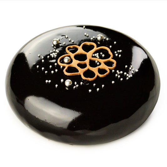 クリスマスケーキ 2025 ラウンドグラサージュ・ショコラ - 魔法洋菓子店ソルシエ