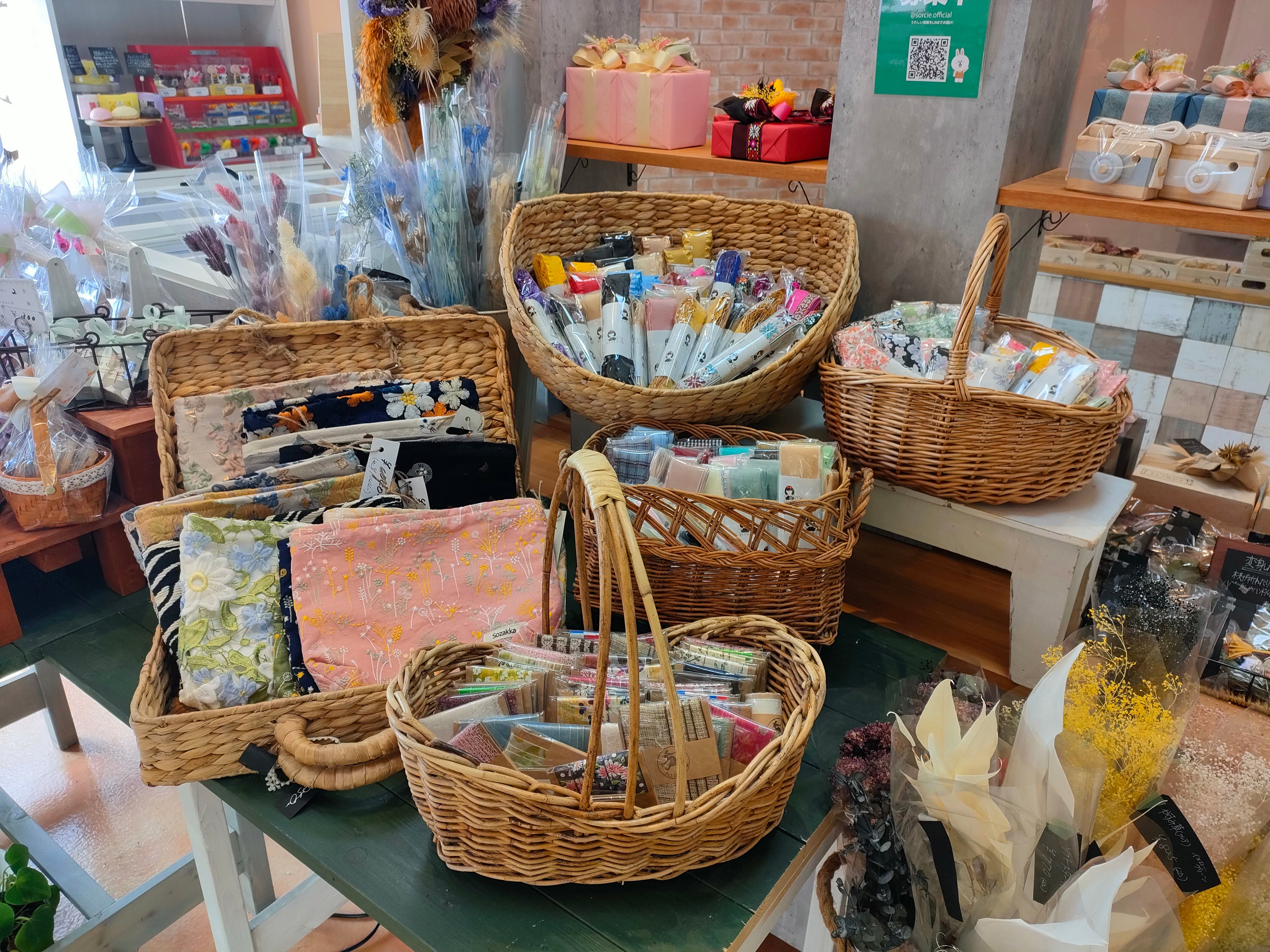華やかさを添える！当店自慢の輸入リボン紹介