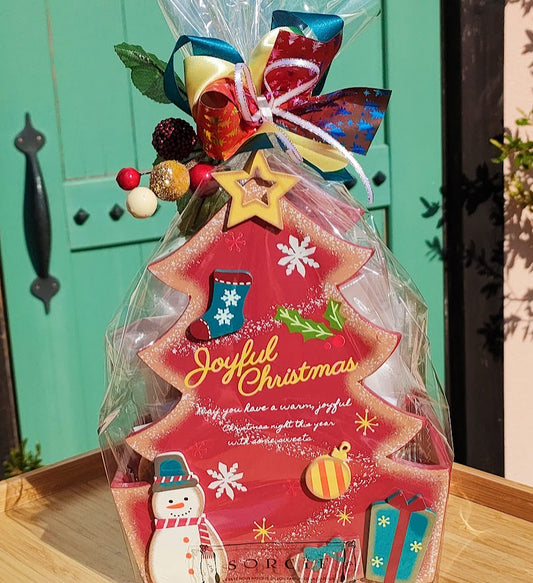 🎄✨ クリスマスにぴったりのウッドツリーギフト✨
