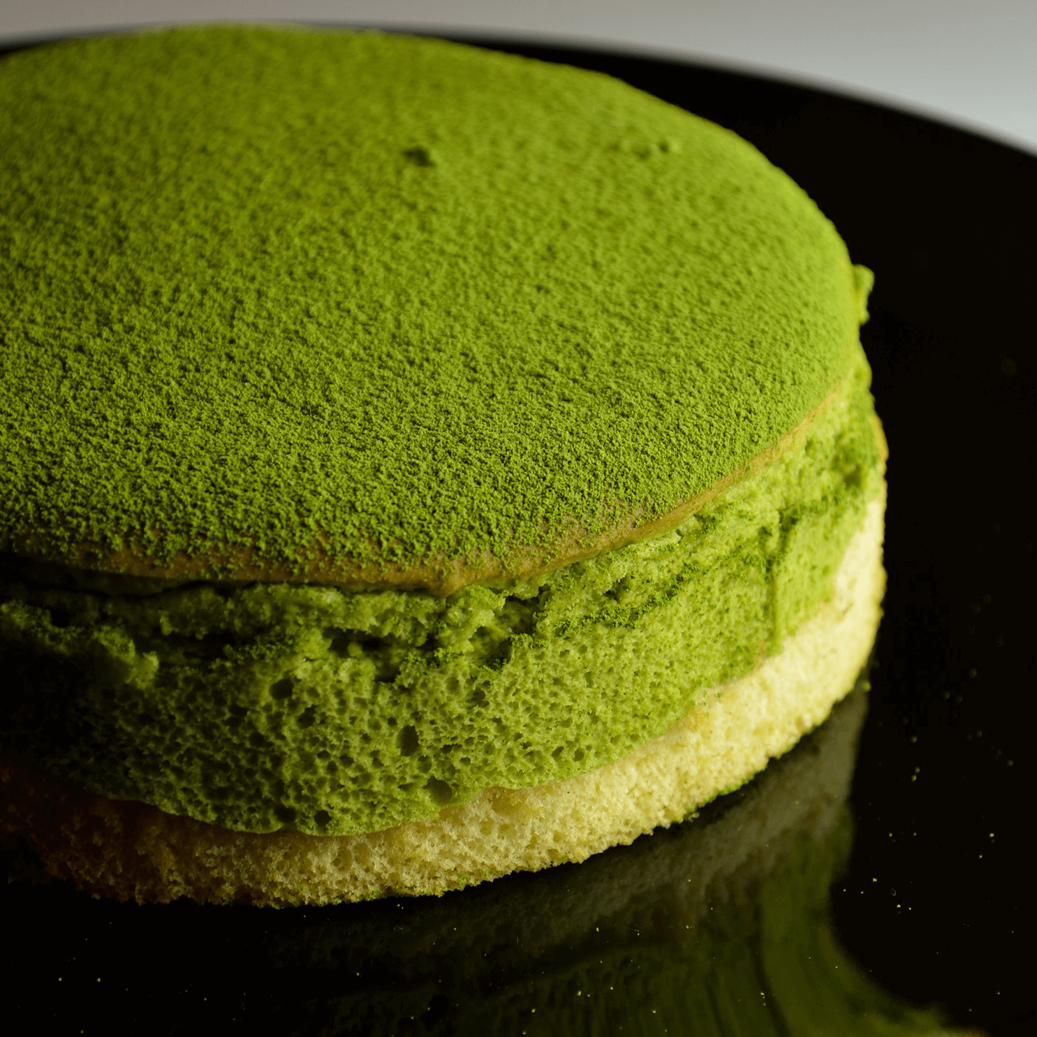 抹茶スフレチーズケーキ